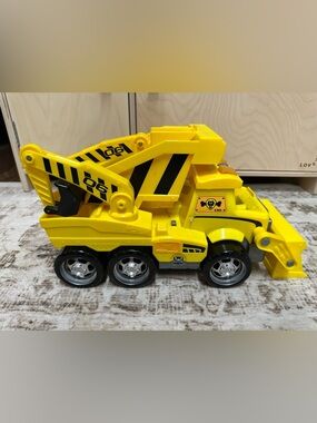 Paw Patrol Ultimate Rescue Construction Truck
